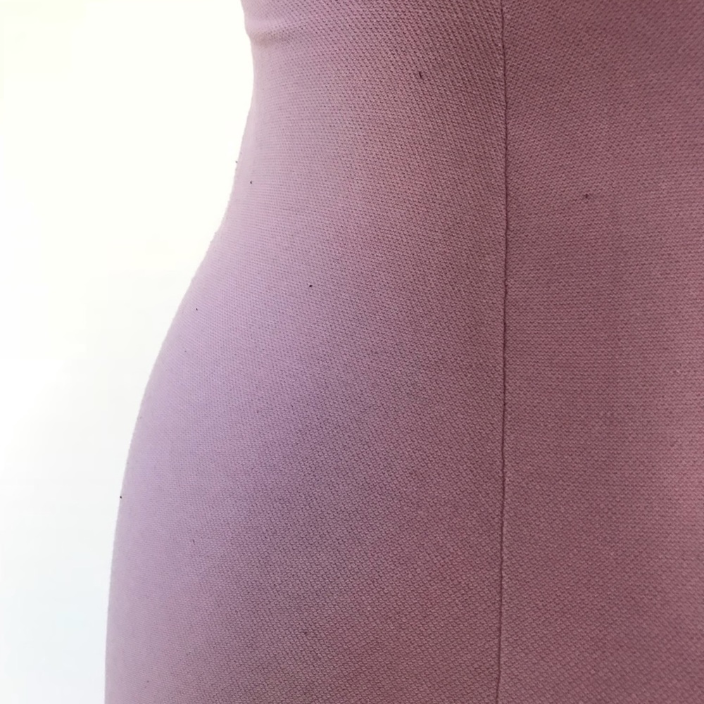 🌸New For Spring🌸 Pretty Pink Bodycon Dress - Picture 8 of 8